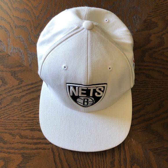 Hat - Picture 4 of 5